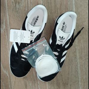 Adidas Originals Gazelle Sneakers